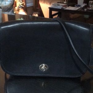 Wilson black leather purse
